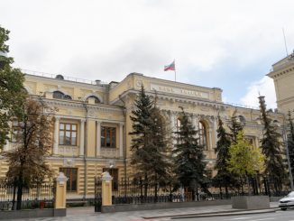 Russian Banks Told to Track Crypto-Related Transactions Amid Currency Restrictions