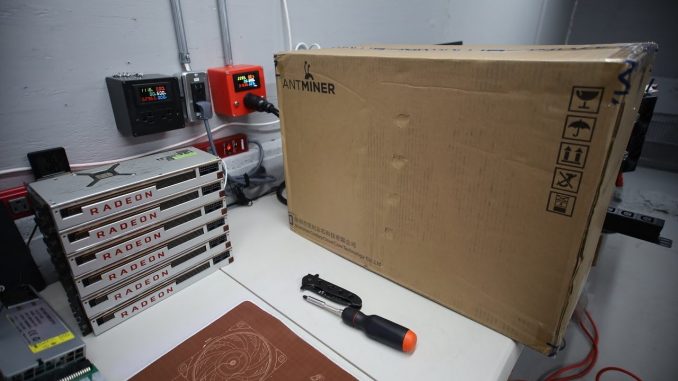 Bitmain Antminer X5 Unboxing, Testing and TEARDOWN