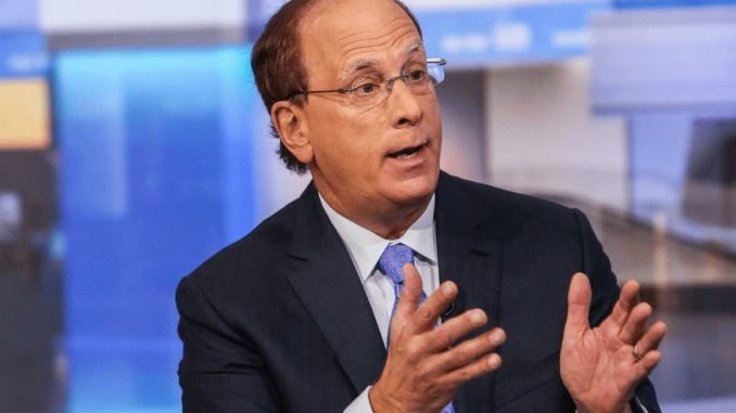 BlackRock CEO Larry Fink Calls Bitcoin Pump A "Flight to Quality"