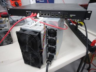 Does Bitmain have a DEVFEE on their new Antminer S21?