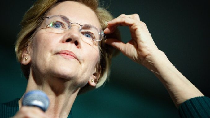 Elizabeth Warren Pledges to Work With Trump to End Debanking of Crypto Firms