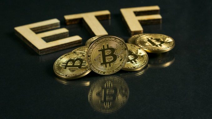 Bitcoin ETFs Rebound Amid Market Rally as $500M Reenter Funds