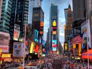 US economy grew 4.4% in revised Q3 data, fastest pace in two years