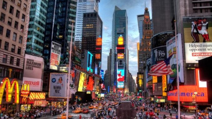 US economy grew 4.4% in revised Q3 data, fastest pace in two years